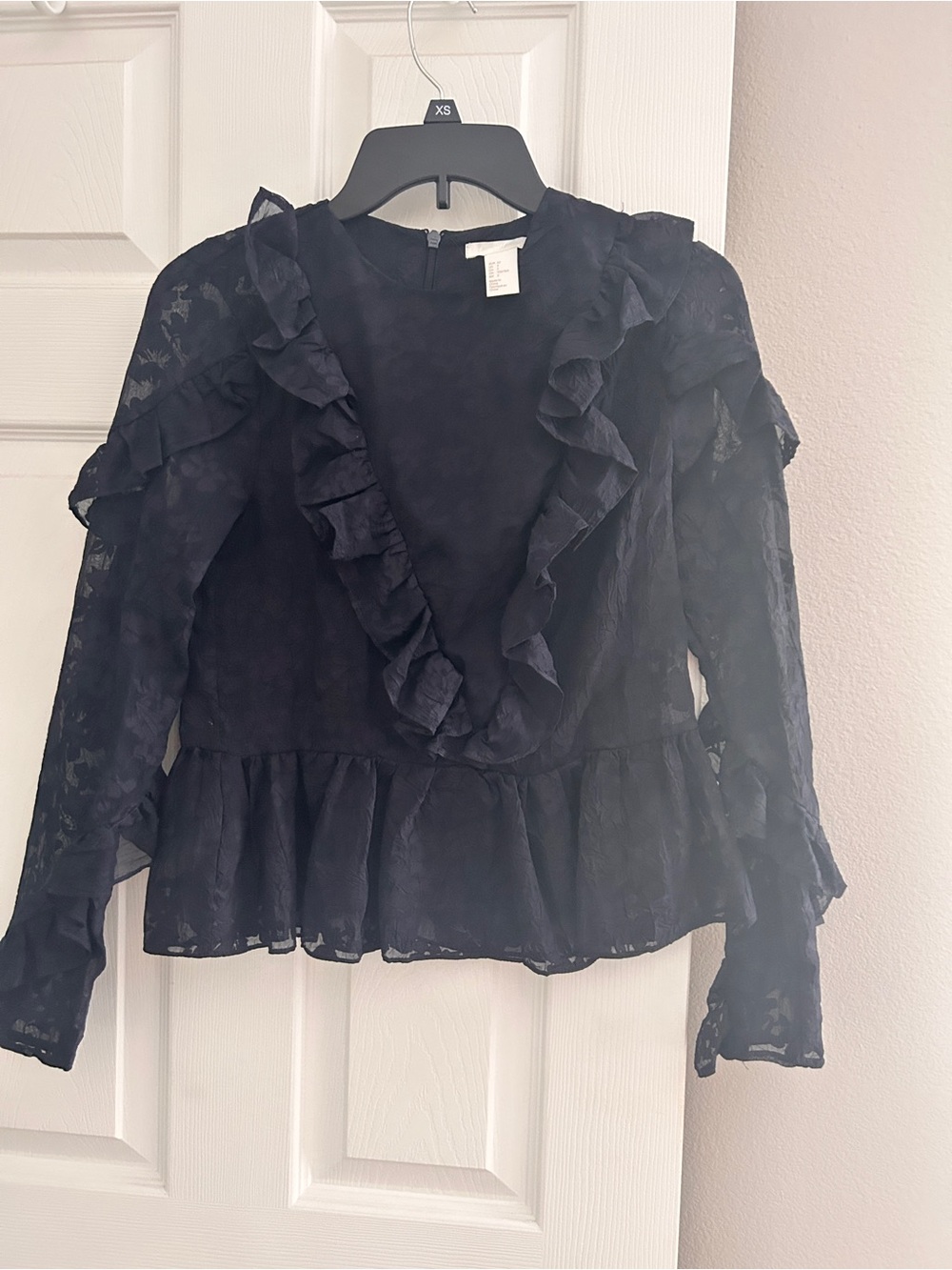 H&M Black Lace Ruffle Peplum Blouse